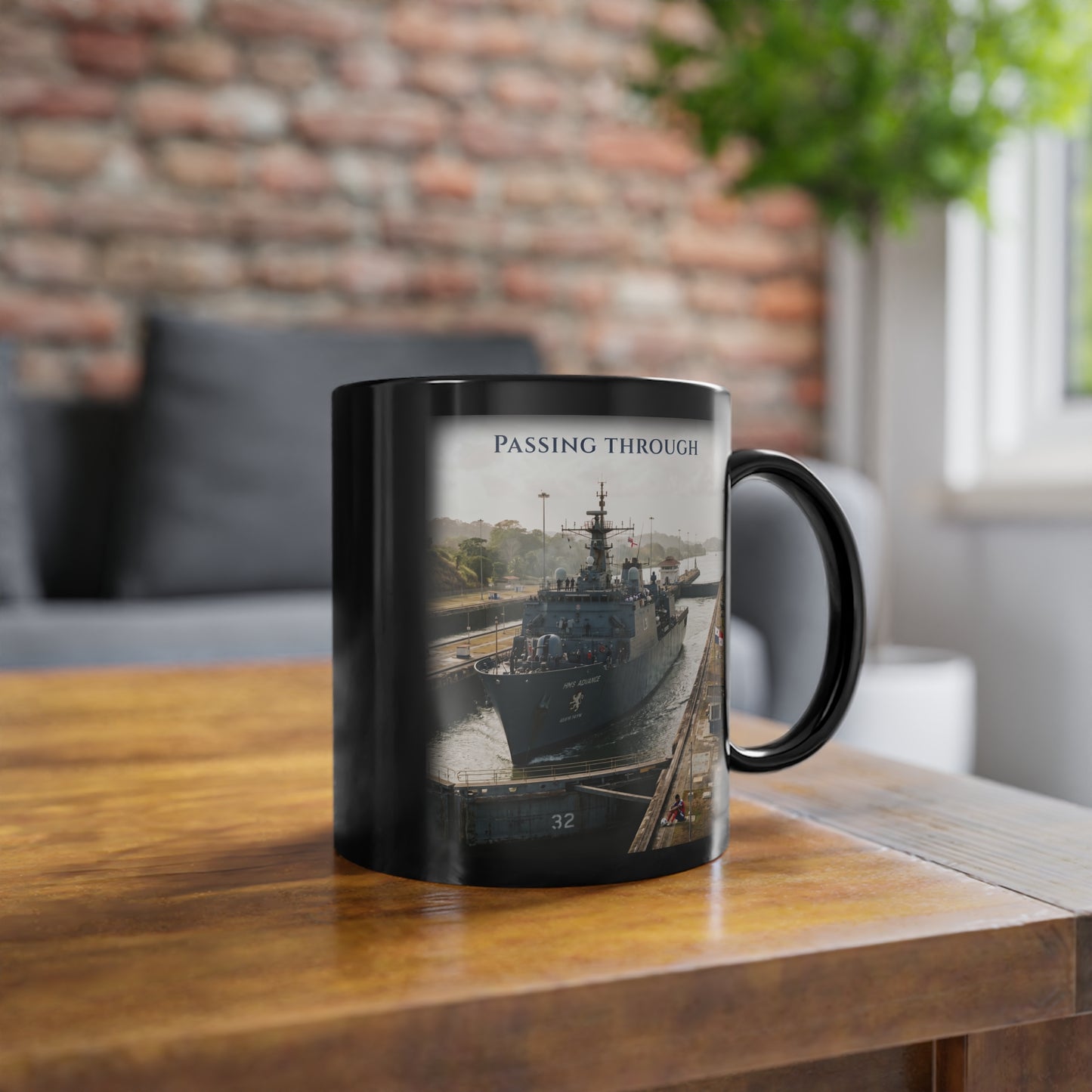 Passing through - Panama vs England